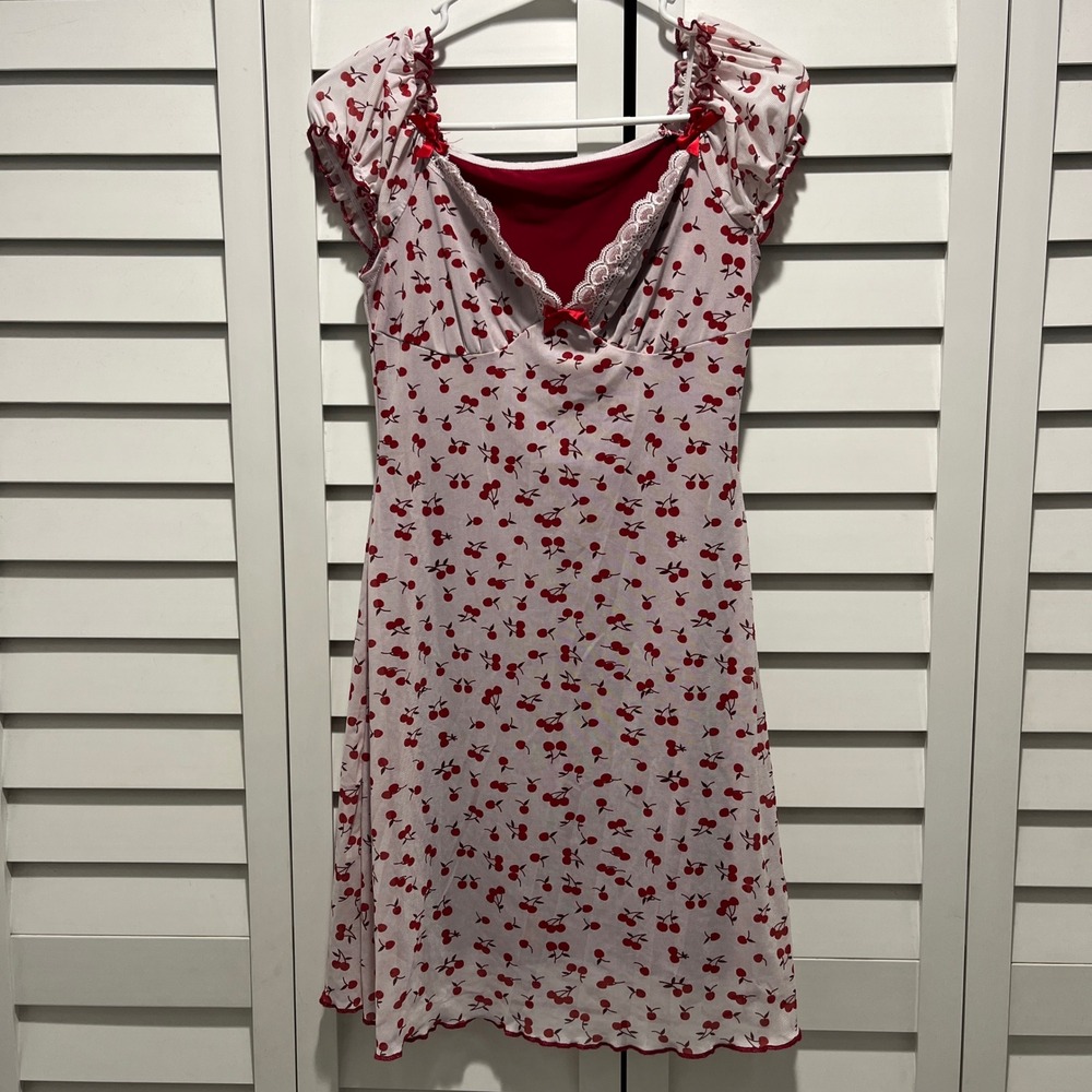 Coquette girl cherry print mesh lace trim sweetheart neckline dress red white xs